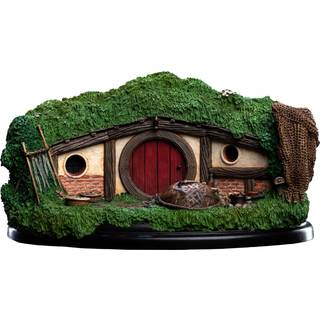 Weta Workshop The Hobbit - Hole 31 Lakeside Environment