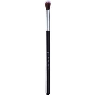 Anastasia Beverly Hills A26 Pro Brush Crease Blending Brush