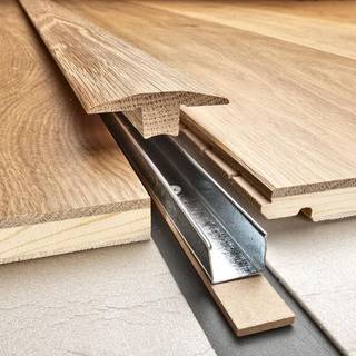 T-LISTE Kährs Massiv Ask Mat Lak 58x17 mm til 14-20 mm inkl underlag