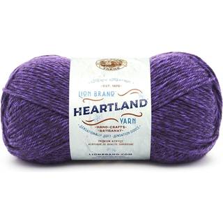 Lion Brand Heartland 136-147N Hot Springs Indhold: Uni color: 100% akryl Tweed: 94% akryl, 6% viskose Vægt/længde: Uni color: 142 g = 230 meter Tweed: 113 g = 183 meter Anbefalede pinde:5.50 cm Strikkefasthed:10 x 10 cm = 16 m x 22 p Vask:Maskinvask / Finvask.