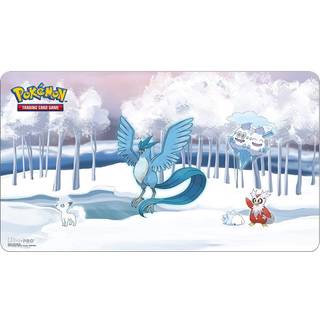 "UltraPro Playmat Frosted Forest"