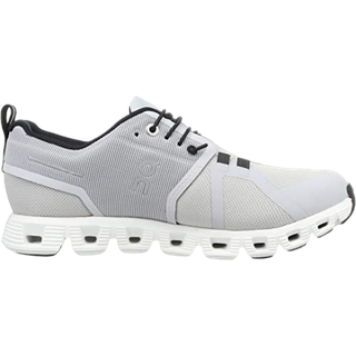 On Women's Cloud 5 Waterproof Sneaker Damer størrelse 36,5 farve grå