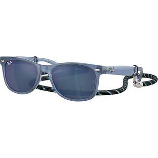 Ray - Ban Børn RJ9052S JUNIOR NEW WAYFARER 714855 Solbriller Injiceret Blå Blå Firkantet Normal