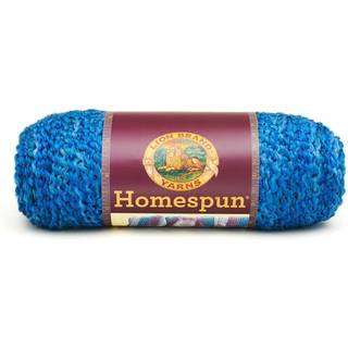Lion Brand Homespun 790-368 Montana Sky Indhold: 98% akryl, 2% polyester Vægt/længde: 170 g = ca. 169 meter Anbefalede pinde: 6.00 mm Strikkefasthed: 10 x 10 cm = 14 m x 20p Vask: Maskinvask 40°C.