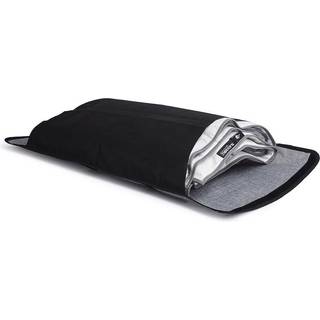 Blackroll Recovery Blanket - Optimal restitution til løbere. Få din nu og kom hurtigt i gang med træningen!