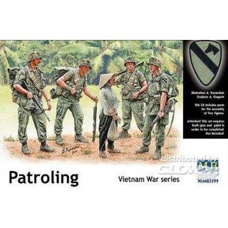 Patroling, Vietnam