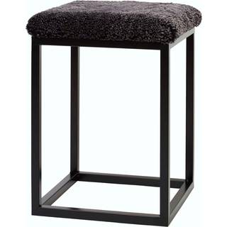 Skinnwille, Palle skammel fåreskind  Darkgrey/Black