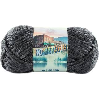 Lion Brand Hometown 135-150S Chicago Charcoal Indhold: Uni color, mix, neon & twist: 100% akryl Tweed: 94% akryl, 6% viskose Vægt/længde: Uni color, mix, neon & twist: 142 g = ca. 74 meter Tweed: 113 g = ca. 59 meter Anbefalede pinde: 9.00 mm Strikkefasthed: 10 x 10 cm = 9 m x 12 p Vask: Maskinvask 40°C.