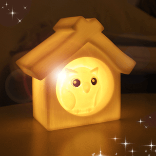 Natlampe til børn | Ugle i hus | Light my Night by Crazy Safety | Certificeret.