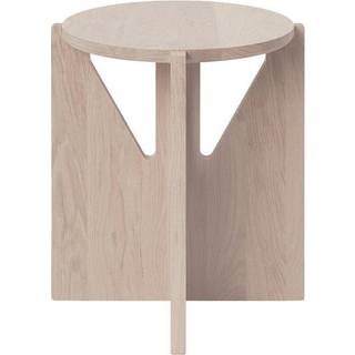 Kristina Dam Studio Simple Stool Sort Lakeret Egetræ