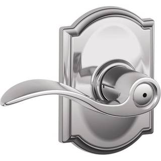 Schlage Accent Lever med Camelot Trim Bed and Bath Lock In Bright Chrome