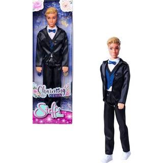 Steffi Love: Kevin dukke i jakkesæt