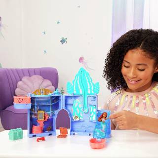 Mattel Disney The Little Mermaid StoryTime Stackers Ariels Grotto Playset Stackable Dollhouse med lille dukke og 10 tilbeh?r