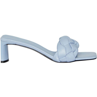 Jessica Sandaler, Airy Blue, 36