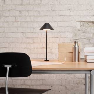 Louis Poulsen Keglen bordlampe, Pin, 3.000 K, sort