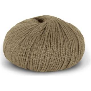 Du Store Alpakka Sterk 917 Lys Oliven Indhold:40% Alpaka, 40% Merinould, 20% Nylon Vægt/længde: 50 g = ca. 137 m Anbefalede pinde: 3.5 mm Strikkefasthed:10 cm = 22 m Håndvaskes ved max 30°. Vendes med vrangen udad før vask. Brug vaskepose. Brug vaskemiddel til uld/silke - gerne økologisk. Brug ikke skyldemiddel. Tørres fladt.