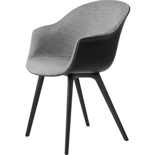 GUBI Bat Spisebordsstol Plastik Ben Front Polstret I Remix 3 152
