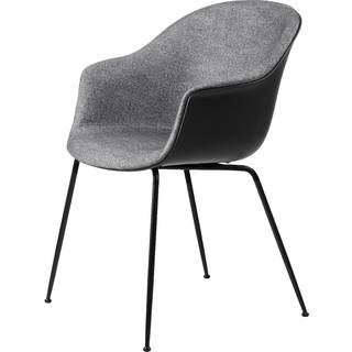 GUBI Bat Spisebordsstol Front Polstret I Plain 0023