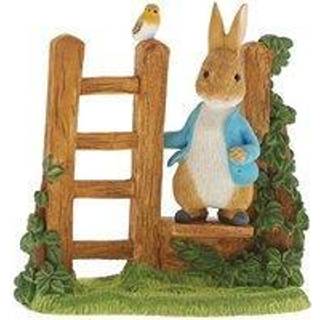 Beatrix Potter A29835 Peter Rabbit On Wooden Stile - P8788