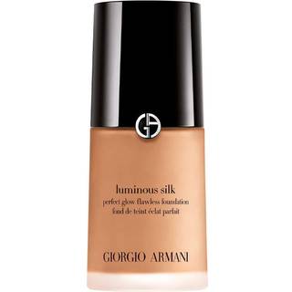 Armani Make-up Ansigtsmakeup Luminous Silk Foundation No. 8 30 ml (13.300,00 kr / 1 l) - 30 ml