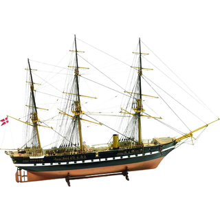 1:100 Fregatten Jylland limited editi -Wooden hull