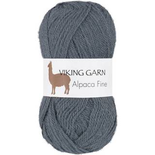 Viking Alpaca Fine 626 Gråblå Indhold: 85% alpaca, 15% højlandsuld Vægt/længde: 50 g. = ca. 166 meter Anbefalede pinde: 3 mm Strikkefasthed: 10 x 10 cm = 28 m Vask: Uldvask ved 30 ℃.