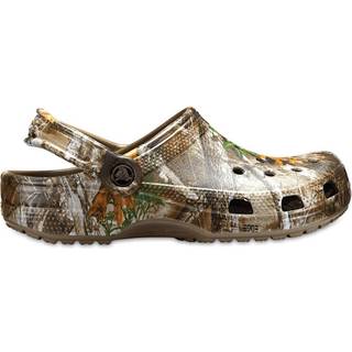 Crocs Classic Realtree Edge Clogs Walnut