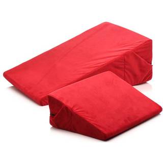 Bedroom Bliss Love Cushion Set Red