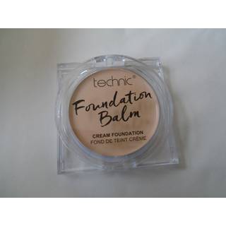 TECHNIC Foundation Balm, 8,5 g. - Oat Milk Lys