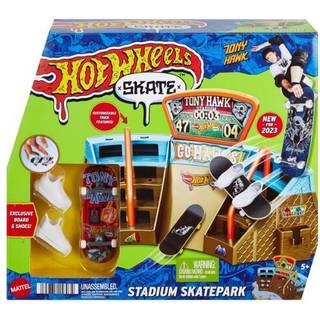 Hot Wheels Skate Stadium Set With Exclus