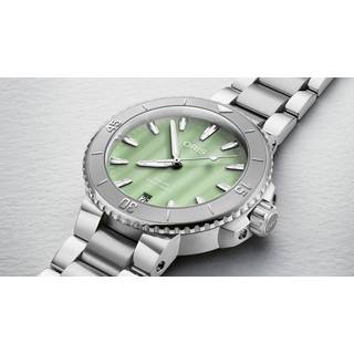 Oris Aquis Date 36,5mm 733 7770 4157MB