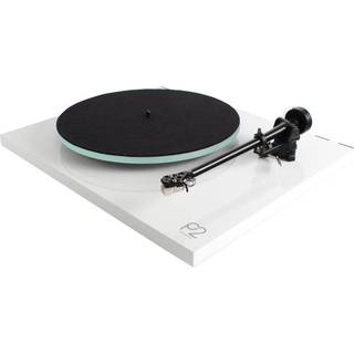 Rega Planar 2 Carbon Sort højglans