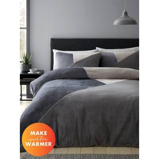Catherine Lansfield Catherine Lansfield Grey Larsson Geo Cosy and Warm Fleece Duvet Cover Set