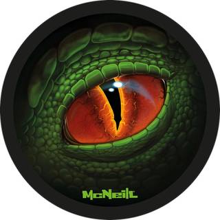 McNeill McAddys gefährliche Tiere Auge