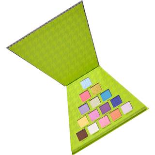 Makeup Revolution X Emily In Paris Øjenskygge palette Skygge City Of Love 9,75 g - 9,75 g