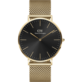 Daniel Wellington Classic i guldfarvet med sort skive