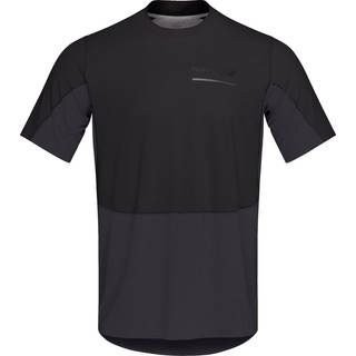 Norrøna Men's Senja Equaliser Lightweight T-Shirt  Caviar, S