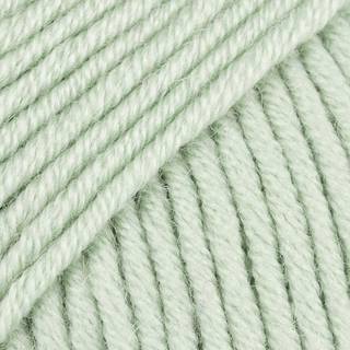 DROPS BIG Merino 25 Pistacieis (Uni colour) Indhold:100% extra fine Merino uld Garngruppe: Garngruppe: C (16 - 19 masker) / 10 ply / aran / worsted Vægt/længde: 50 gram = ca. 75 meter Anbefalede pinde: 5 mm Strikkefasthed: 10 x 10 cm = 17 m x 22 p Maskinvask, Finvask 40ºC / Brug aldrig skyllemiddel / Tørres fladt.