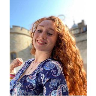 Falling Hard for the Royal Guard