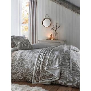 Dreams & Drapes Dreams & Drapes Green Woodland Owls Plush Fleece Bedspread