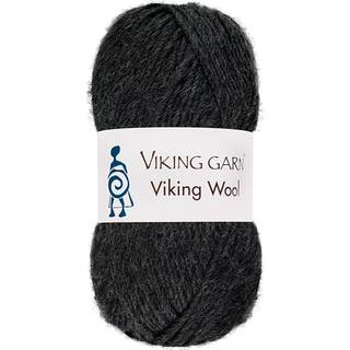 Viking Wool 517 Koks Indhold: 100% Highland merinould Vægt/længde: 50 gram = ca. 100 meter Anbefalede pinde: 4.5-5 mm Strikkefasthed: 10 cm = 18 masker Vask: Maskinvask ved max 30ºC / Brug ikke skyllemiddel / Tørres fladt.