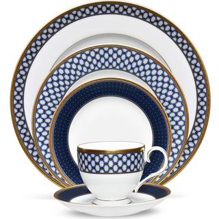 Noritake Blueshire 5-delt stedets middagsvarer i bl?/hvid