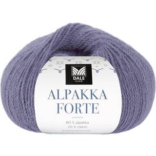 Dale Alpakka Forte 745 Lilac Indhold: 80% alpaca, 20% nylon Vægt/længde: 50 g = ca. 133 meter Anbefalede pinde: 2.5-3.5 mm Strikkefasthed: 10 cm = 26-27 m på pind 2.5-3 mm / 25 m på pind 3.5 mm Vask: Uldvask30 °C / Vaskes med vrangen ud / Brug vaskemiddel til ud/silke / Brug ikke skyllemiddel / Tørres fladt.