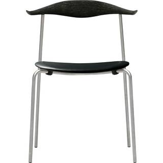 Carl Hansen - CH88P - Klädd sits, Svartlackad Ek, Lädergrupp A Loke - 7150, Ben i Rostfritt stål - Spisebordsstole - Hans J. Wegner - Sort - Metal/Træ