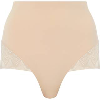 Chantelle - Højtaljet trusse med shaping effekt - SEXY SHAPE - Beige