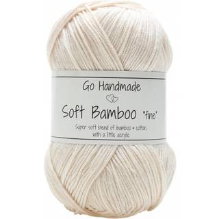 Go Handmade Soft Bamboo Fine 17320 Offwhite Indhold: 70% Bambus / 23% Bomuld / 7% Akryl Vægt/længde: 50 gram = ca. 180 meter Anbefalede pinde: 3.00 - 3.50 mm Strikkefasthed: 10 cm = 30m Håndvask, max 30°C / Tørres fladt.