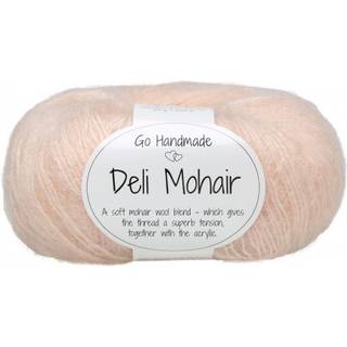 Go Handmade Deli Mohair 88 Karry Indhold:40% uld, 10% mohair, 50% akryl Vægt/længde: 25 g = ca. 200 meter Anbefalede pinde: 2.5-3 mm Strikkefasthed: 10 = 22 m Vask: Håndvask 30ºC.