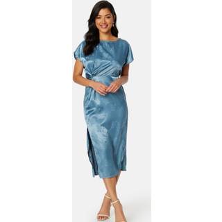 Renate Twist front Dress