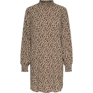 Katrin Kjole, Toasted Coconut, S