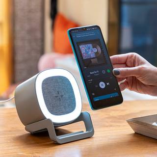 Trådløs oplader med højttaler og LED Souwis InnovaGoods - WeDoBetter.dk